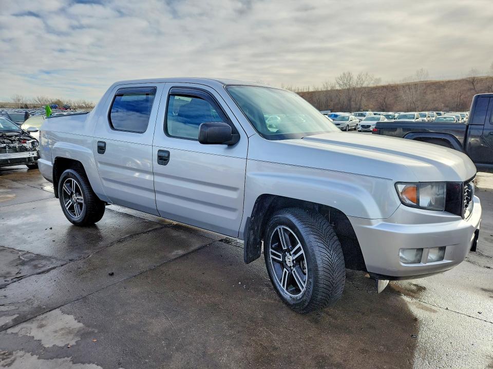 Photo 4 from auction – 2014 HONDA RIDGELINE with VIN 5FPYK1F75EB006836