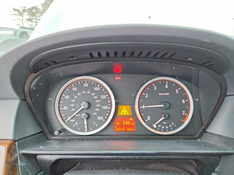 Фото 9 с аукциона – 2007 BMW 530 с VIN WBANE73557B996642