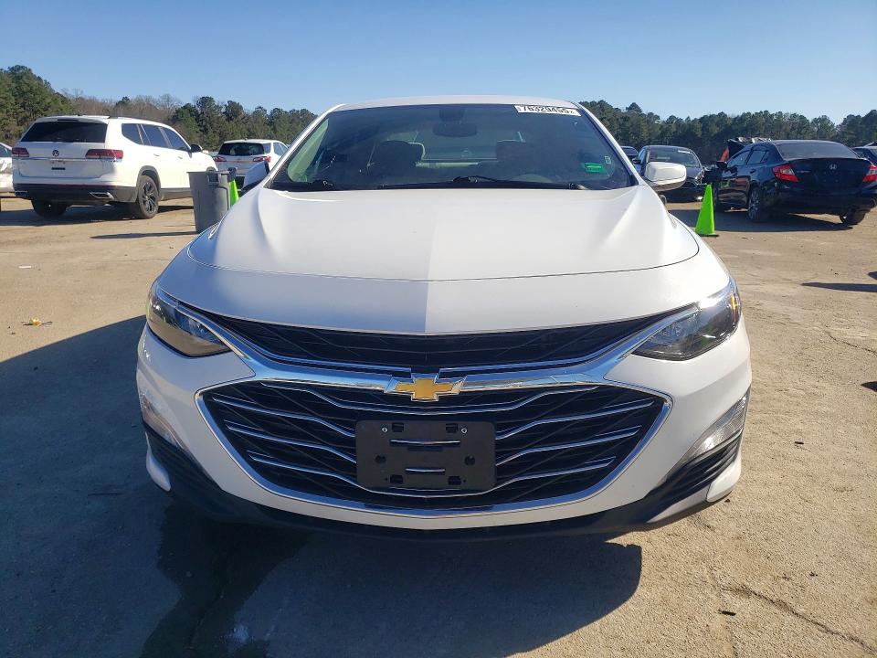 Photo 5 from auction – 2022 CHEVROLET MALIBU LT with VIN 1G1ZD5ST4NF193296
