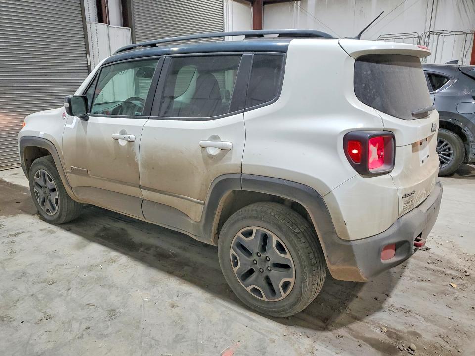 Photo 2 from auction – 2016 JEEP RENEGADE with VIN ZACCJBCT0GPC51293