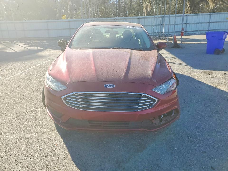 Photo 5 from auction – 2017 FORD FUSION with VIN 3FA6P0H76HR391924