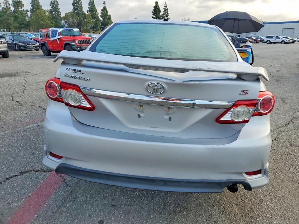 Photo 6 from auction – 2012 TOYOTA COROLLA with VIN 2T1BU4EE3CC874815