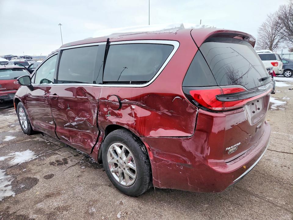 Photo 2 from auction – 2023 CHRYSLER PACIFICA T with VIN 2C4RC1BG3PR500474