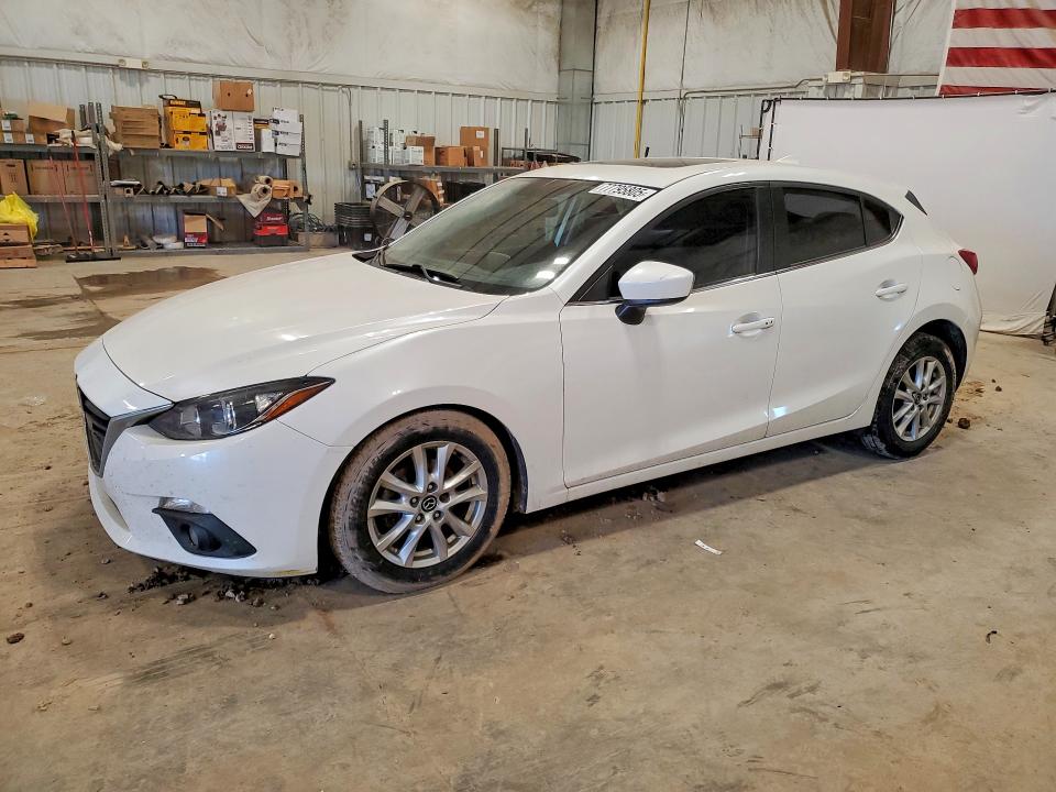 MAZDA 3 2015 with VIN JM1BM1M73F1273611 - Photo from auction