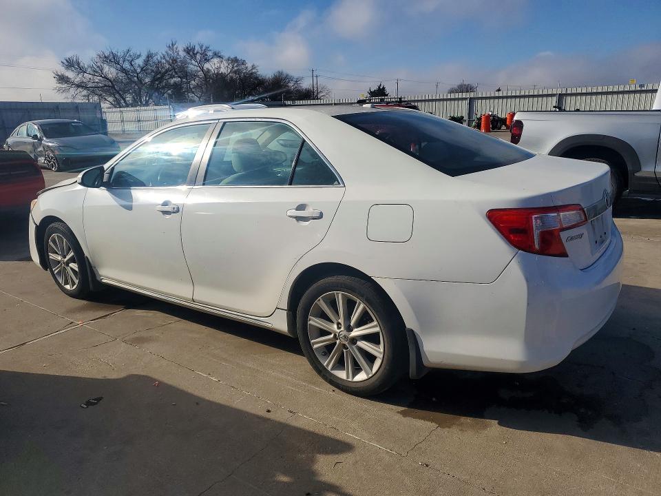 Photo 2 from auction – 2014 TOYOTA CAMRY L with VIN 4T4BF1FK3ER345546