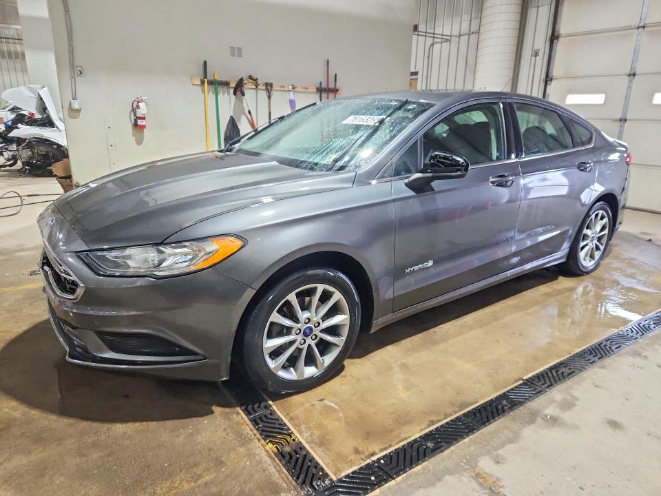 FORD FUSION SE 2017 with VIN 3FA6P0LU0HR182210 - Photo from auction