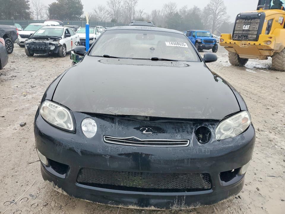 Photo 5 from auction – 1997 LEXUS SC 300 with VIN JT8CD32Z8V1000682
