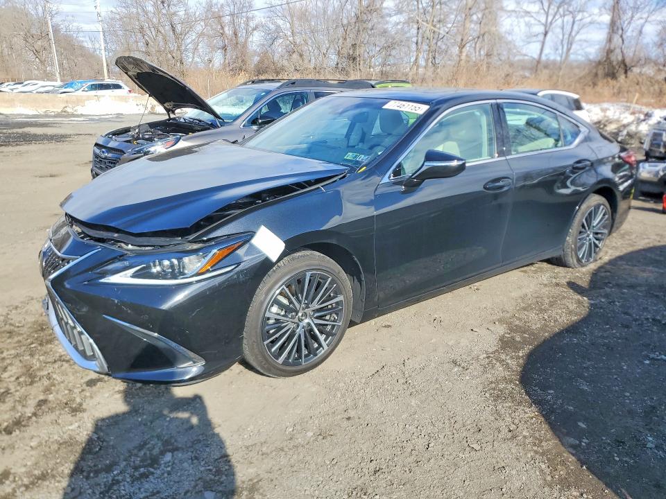 LEXUS ES 2024 with VIN 58ADZ1B18RU175982 - Photo from auction