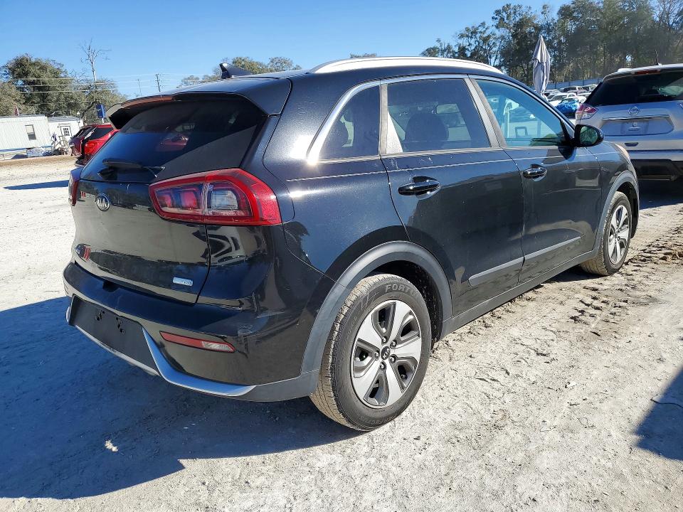 Photo 3 from auction – 2018 KIA NIRO with VIN KNDCB3LC2J5110616