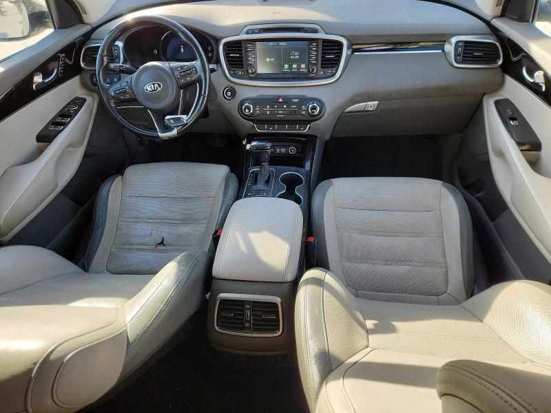 Photo 8 from auction – 2016 KIA SORENTO with VIN 5XYPK4A53GG080327