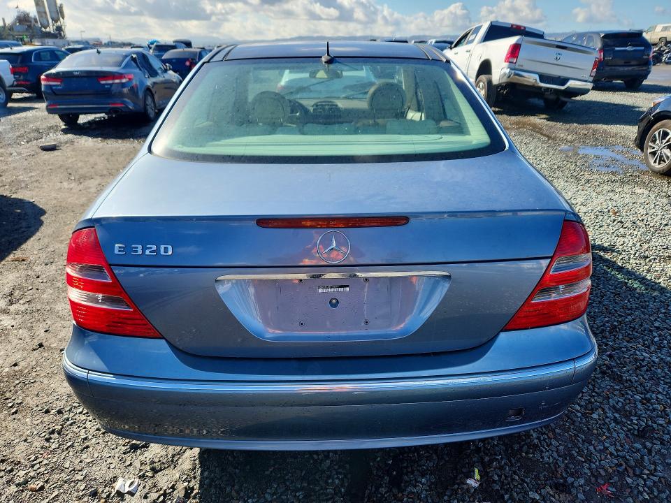 Photo 6 from auction – 2003 MERCEDES-BENZ E with VIN WDBUF65J83A185870