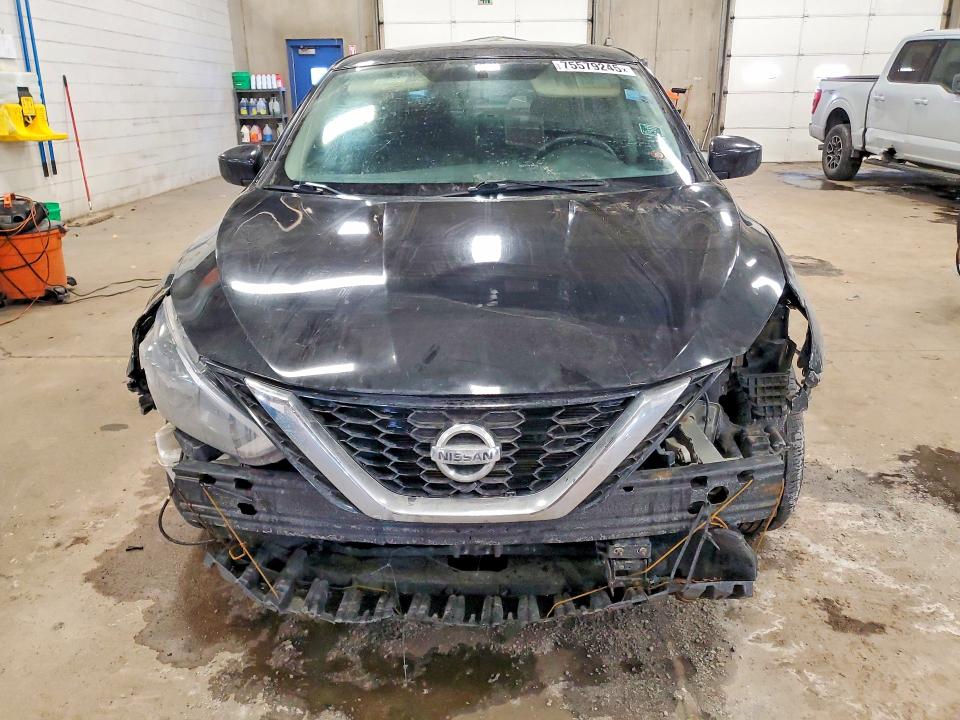 Photo 5 from auction – 2018 NISSAN SENTRA S with VIN 3N1AB7AP0JY301641