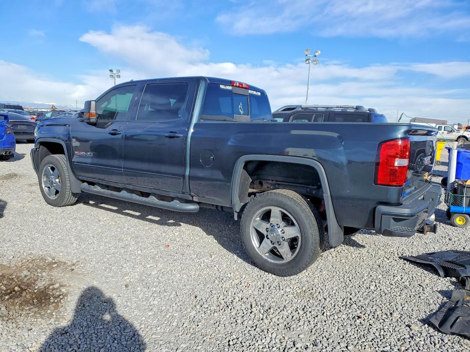 Photo 2 from auction – 2019 GMC SIERRA with VIN 1GT12REYXKF149145