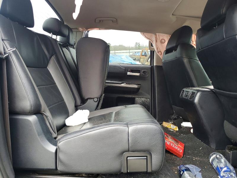Photo 10 from auction – 2018 TOYOTA TUNDRA with VIN 5TFFY5F13JX238353