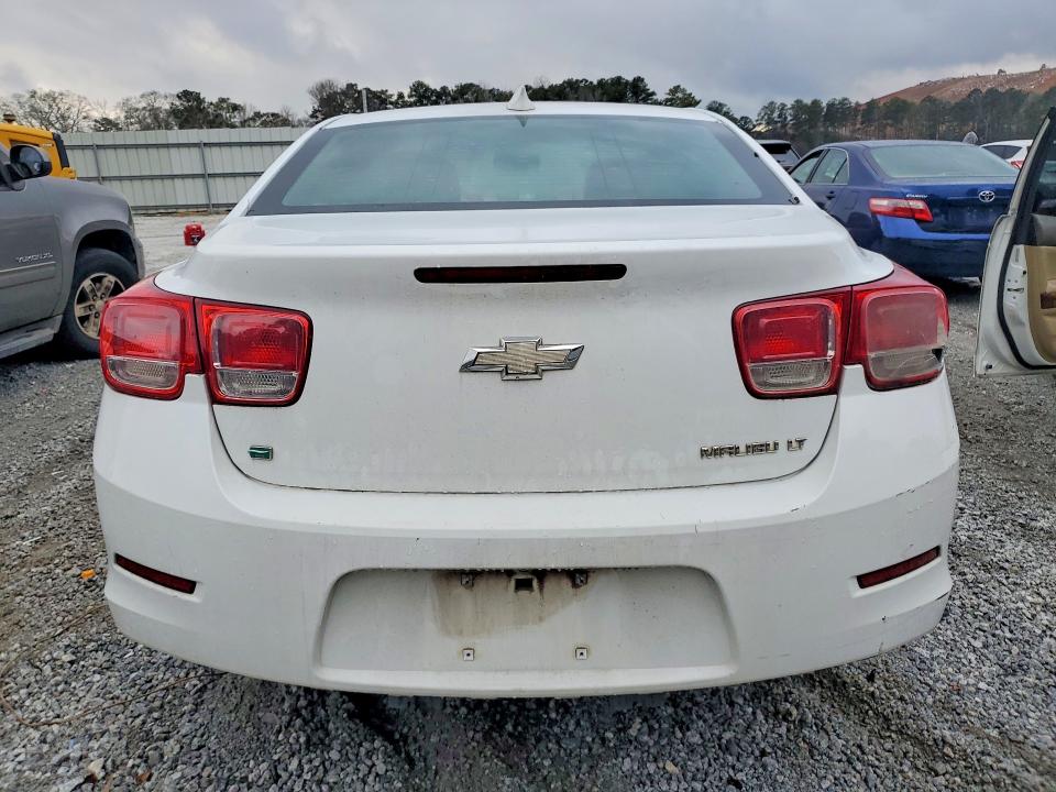 Photo 6 from auction – 2016 CHEVROLET MALIBU LIM with VIN 1G11C5SA7GF109067