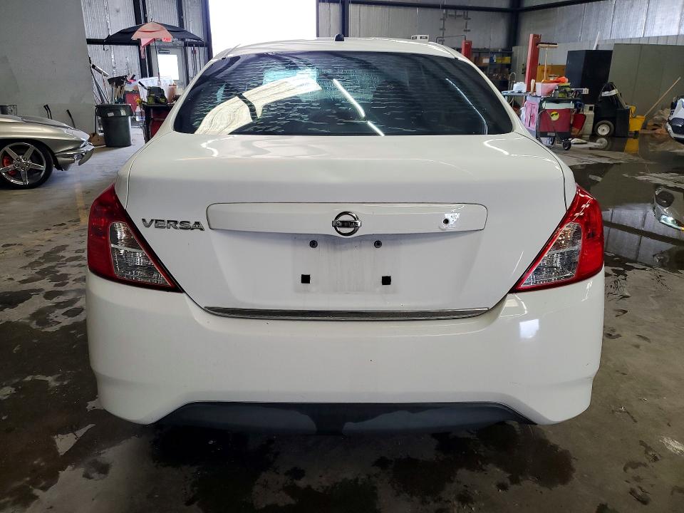 Photo 6 from auction – 2015 NISSAN VERSA S with VIN 3N1CN7AP5FL859635
