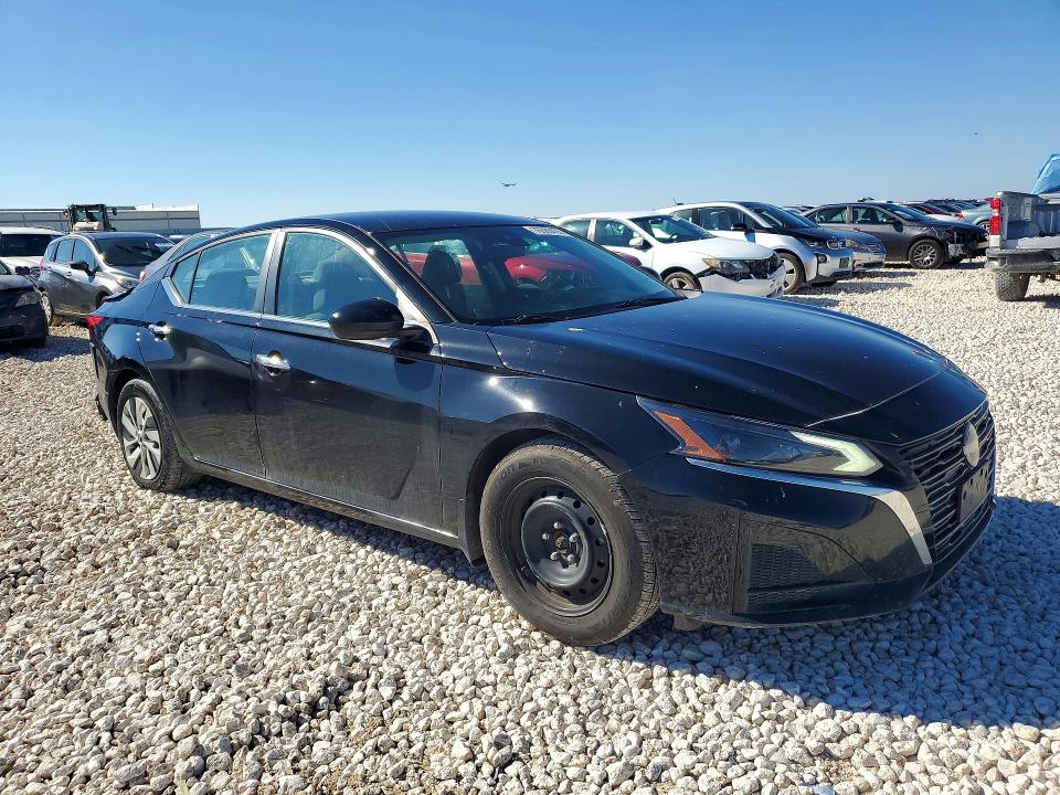 Photo 4 from auction – 2023 NISS ALTIMA with VIN 1N4BL4BV6PN391934