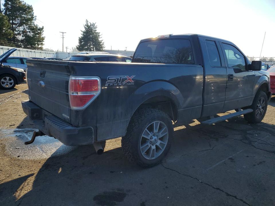 Photo 3 from auction – 2014 FORD F150 SUPER with VIN 1FTFX1EF7EFD07470
