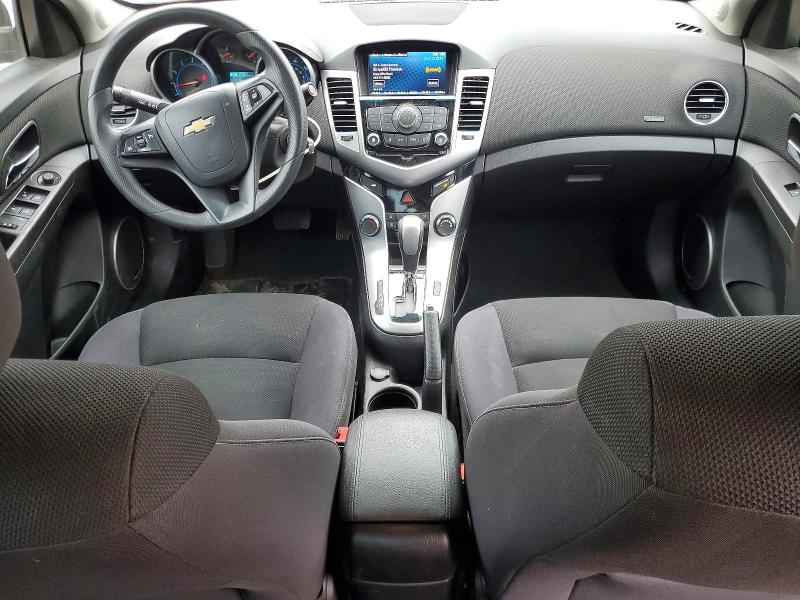 Photo 8 from auction – 2015 CHEVROLET CRUZE with VIN 1G1PC5SB9F7167502