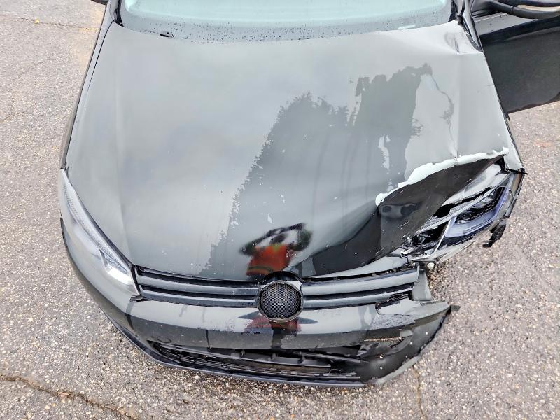 Photo 11 from auction – 2012 VOLKSWAGEN GOLF with VIN WVWDB7AJ1CW323129