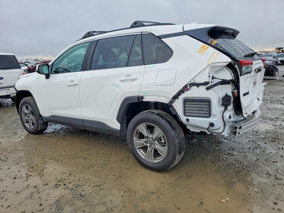 Photo 2 from auction – 2024 TOYOTA RAV4 with VIN 2T3W1RFVXRC293480