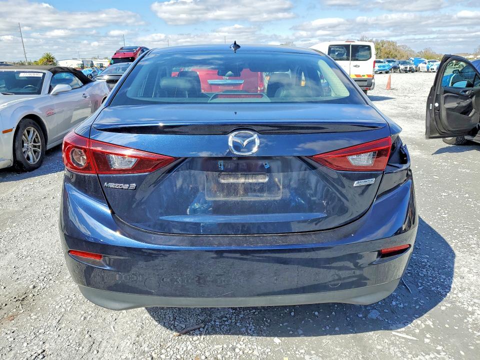 Photo 6 from auction – 2018 MAZDA 3 with VIN 3MZBN1V35JM177139