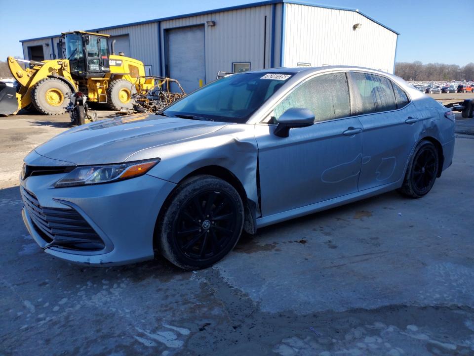 TOYOTA CAMRY 2023 with VIN 4T1C11AK5PU803000 - Photo from auction