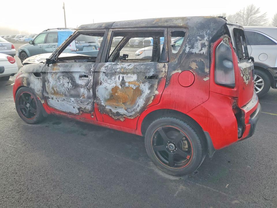 Photo 2 from auction – 2010 KIA SOUL + with VIN KNDJT2A20A7151405