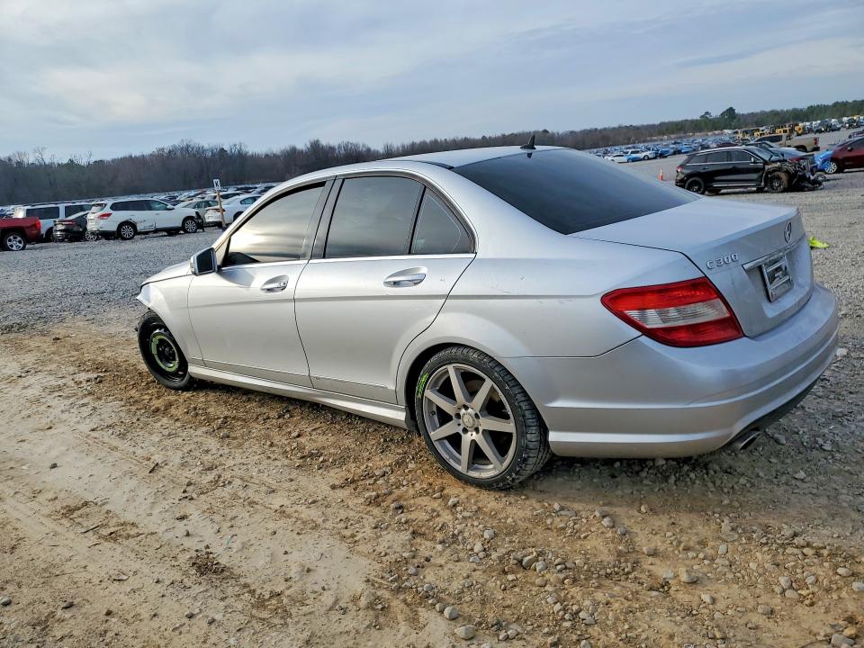 Photo 2 from auction – 2011 MERCEDES-BENZ C with VIN WDDGF5EB5BA460732