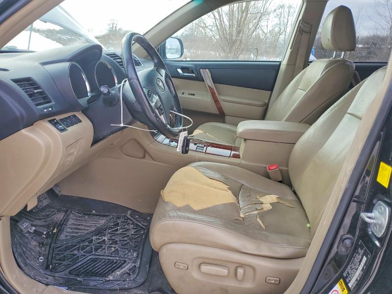 Photo 7 from auction – 2011 TOYOTA HIGHLANDER with VIN 5TDDK3EH5BS073439