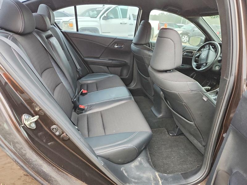Photo 10 from auction – 2017 HONDA ACCORD with VIN 1HGCR2F59HA070587
