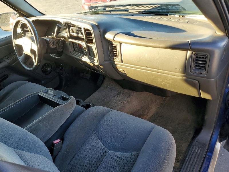 Photo 8 from auction – 2004 CHEVROLET SILVERADO with VIN 1GCEC19V04Z152976