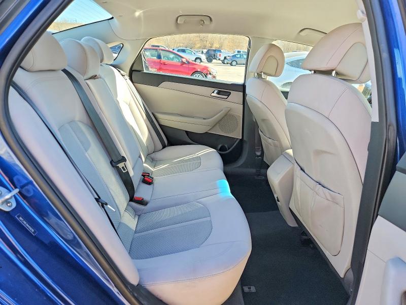 Photo 10 from auction – 2017 HYUNDAI SONATA with VIN 5NPE24AF2HH459295