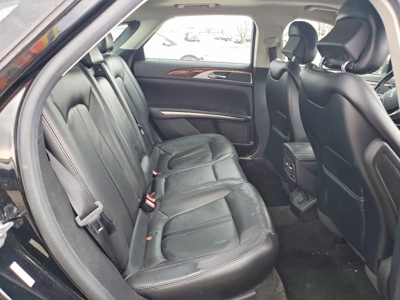 Foto 10 de la subasta – 2016 LINCOLN MKZ con VIN 3LN6L2G90GR627627
