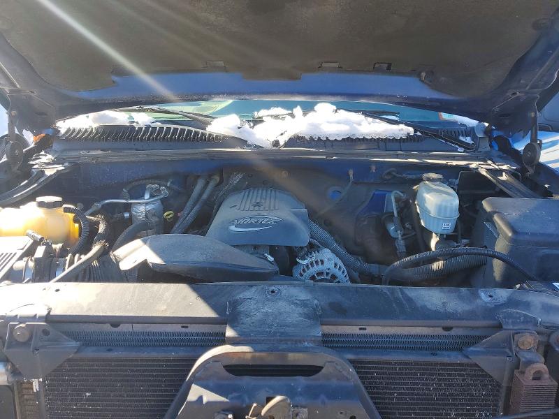 Photo 11 from auction – 2004 CHEVROLET SILVERADO with VIN 1GCHK29U84E150526