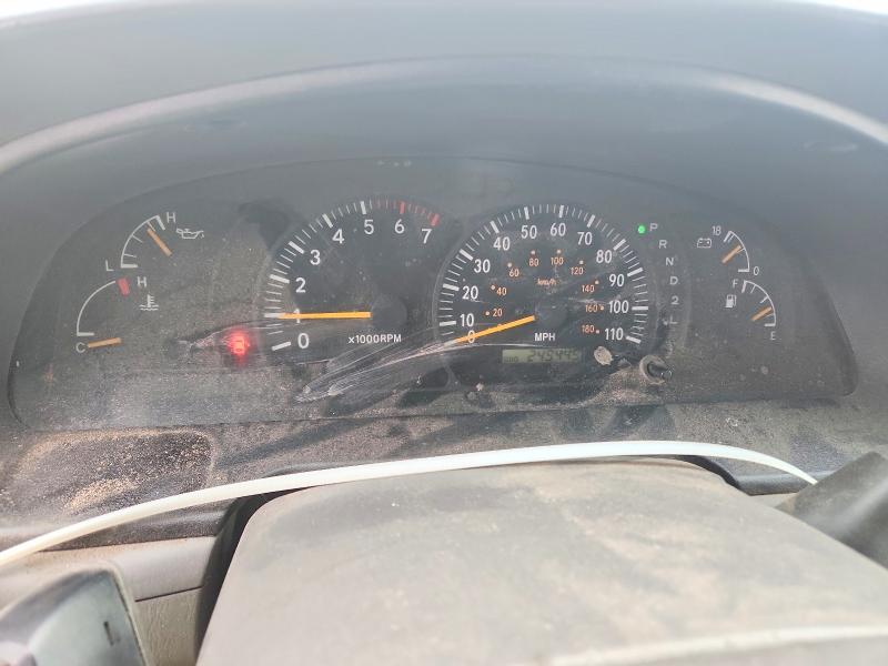 Photo 9 from auction – 2000 TOYOTA TUNDRA with VIN 5TBBT4412YS085662