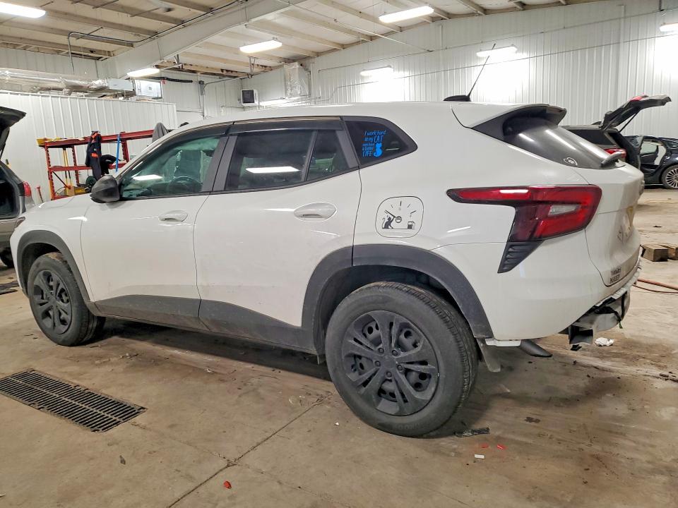 Photo 2 from auction – 2024 CHEVROLET TRAX with VIN KL77LFE21RC053396