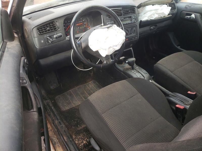 Photo 8 from auction – 2002 VOLKSWAGEN CABRIO with VIN 3VWCC21V92M800934