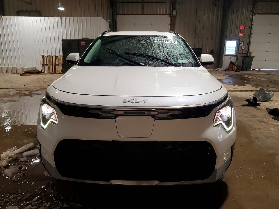 Photo 5 from auction – 2023 KIA NIRO WIND with VIN KNDCR3L10P5053870