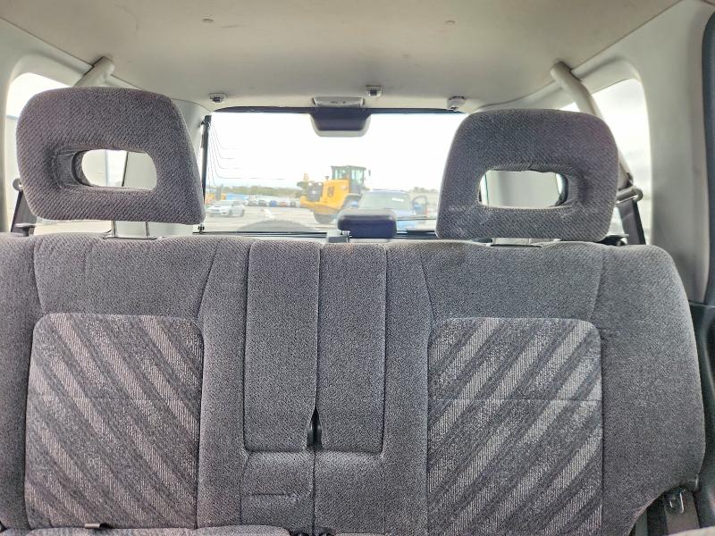 Photo 10 from auction – 2001 HONDA CR-V EX with VIN JHLRD18661C043447