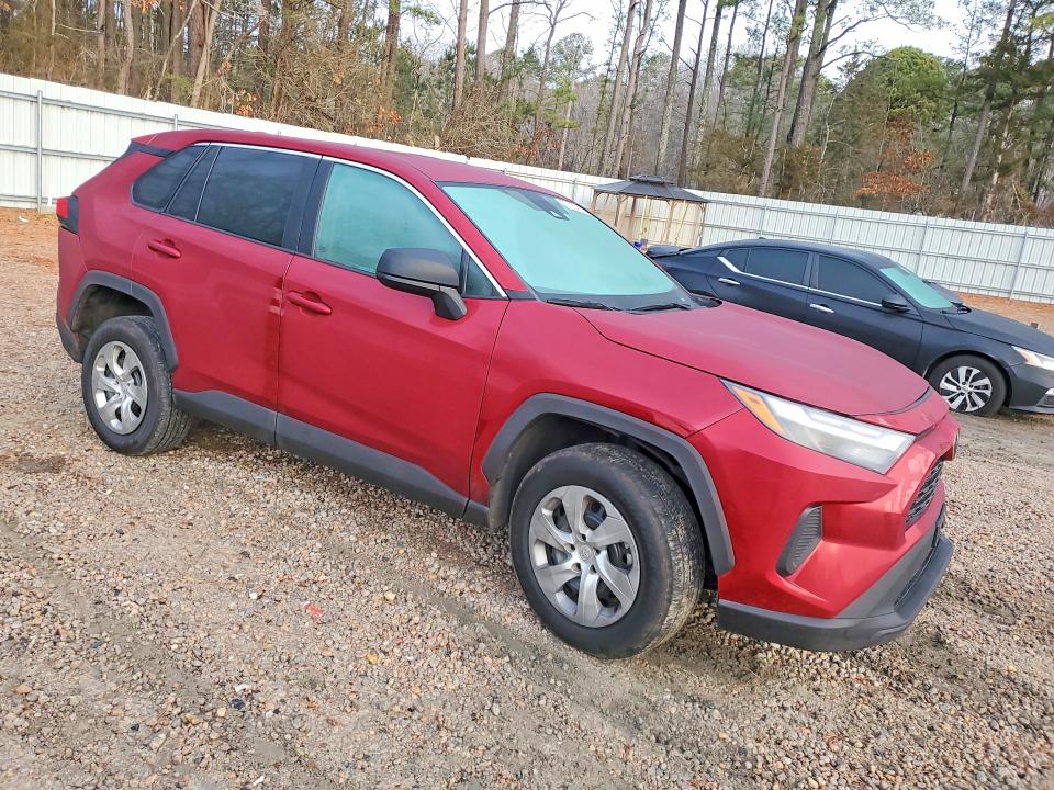 Photo 4 from auction – 2023 TOYOTA RAV4 with VIN 2T3H1RFV6PW250064
