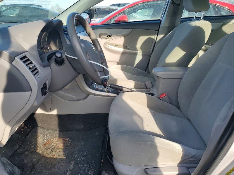 Zdjęcie 7 z aukcji – 2010 TOYOTA COROLLA BA z VIN 2T1BU4EE2AC518420