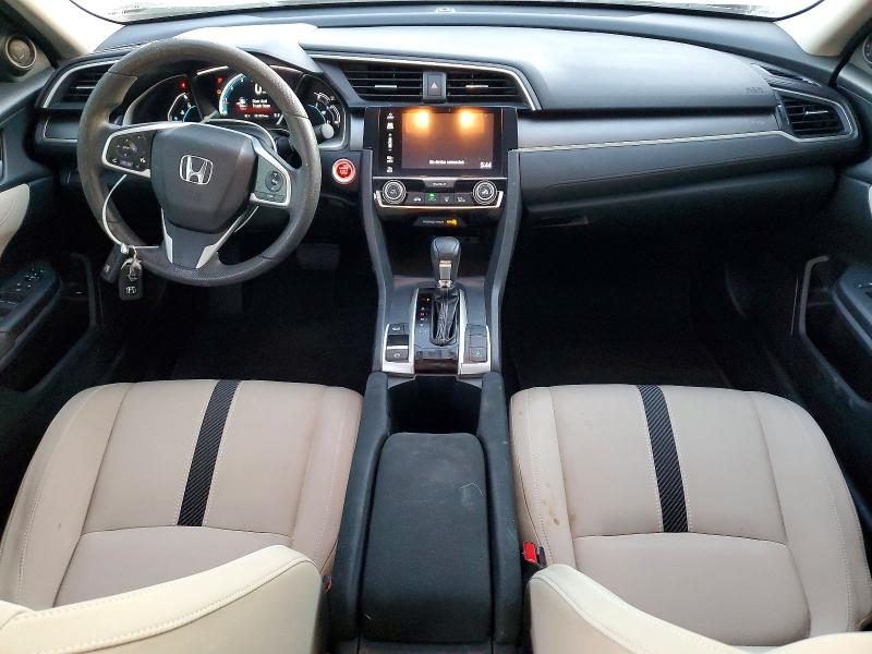 Photo 8 from auction – 2017 HONDA CIVIC EX with VIN 19XFC2F74HE058956