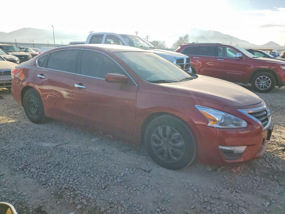 Photo 4 from auction – 2013 NISSAN ALTIMA 2.5 with VIN 1N4AL3AP1DN547706