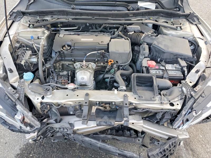 Photo 11 from auction – 2017 HONDA ACCORD EX with VIN 1HGCR2F74HA005163