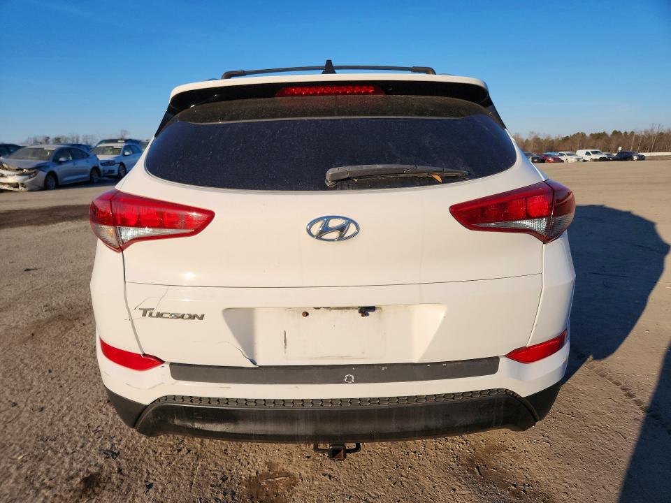 Photo 6 from auction – 2016 HYUNDAI TUCSON with VIN KM8J33A43GU242195
