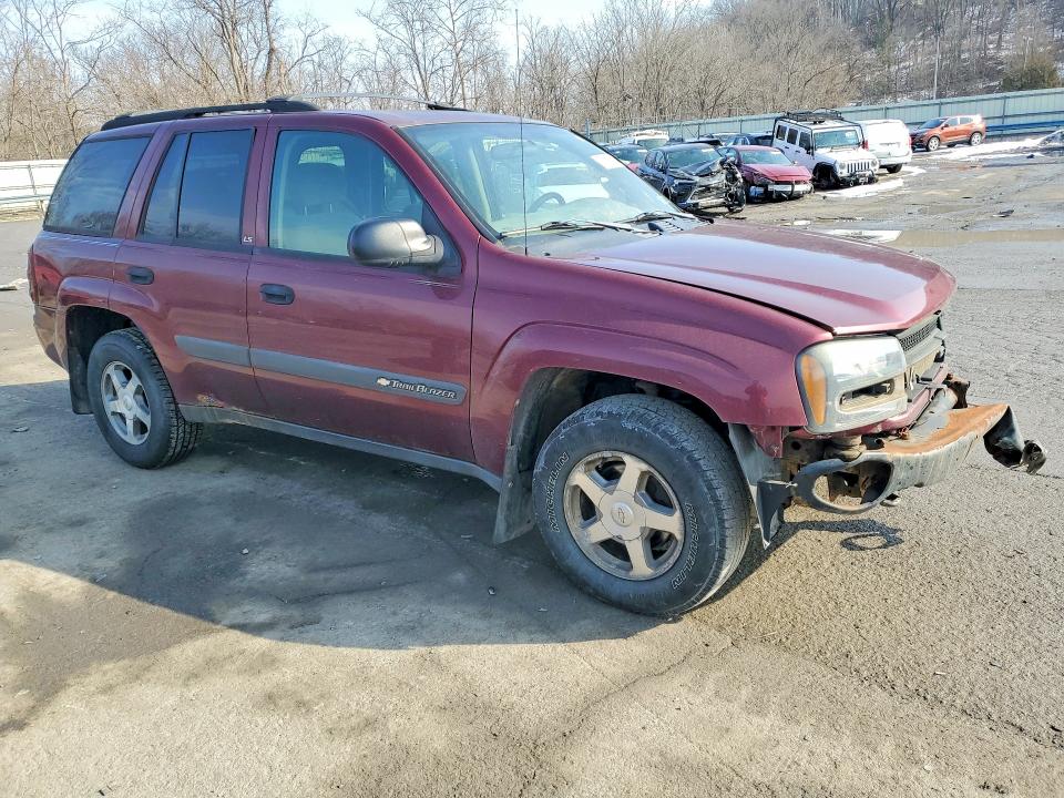 Photo 4 from auction – 2004 CHEVROLET TRAILBLAZER with VIN 1GNDT13S042320027