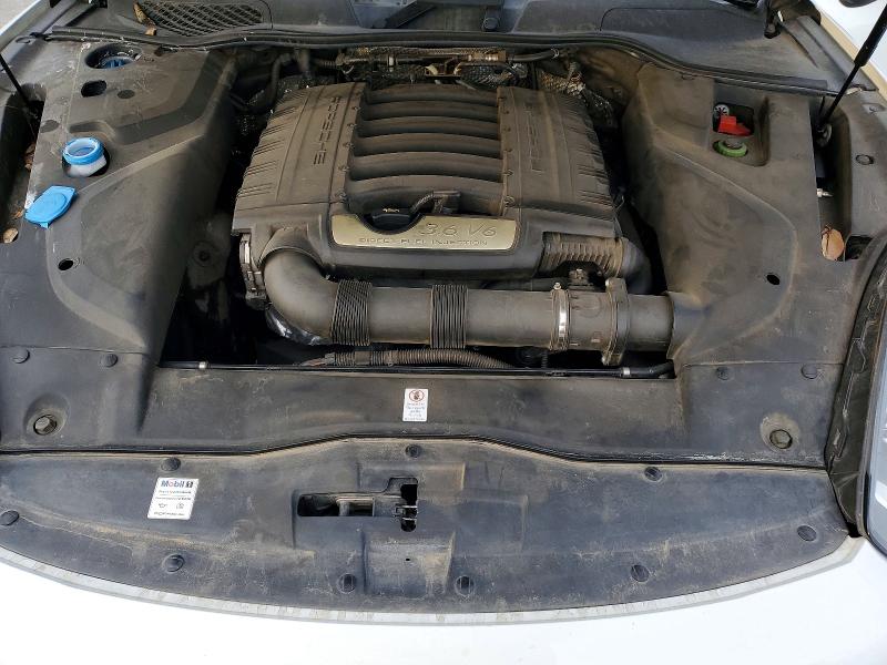 Photo 12 from auction – 2018 PORSCHE CAYENNE with VIN WP1AA2A2XJKA05577
