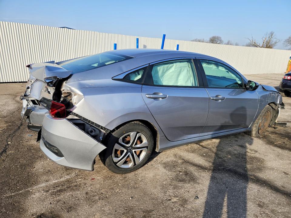 Photo 3 from auction – 2016 HONDA CIVIC with VIN 19XFC2F54GE066827
