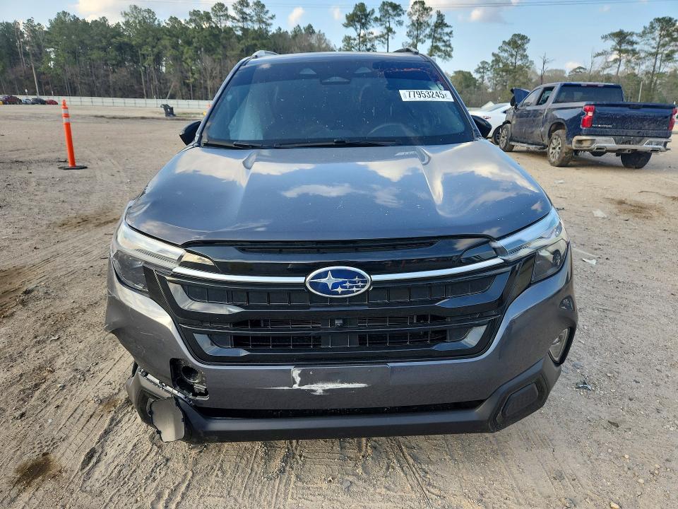 Photo 5 from auction – 2025 SUBARU FORESTER with VIN JF2SLSTD9SH409579
